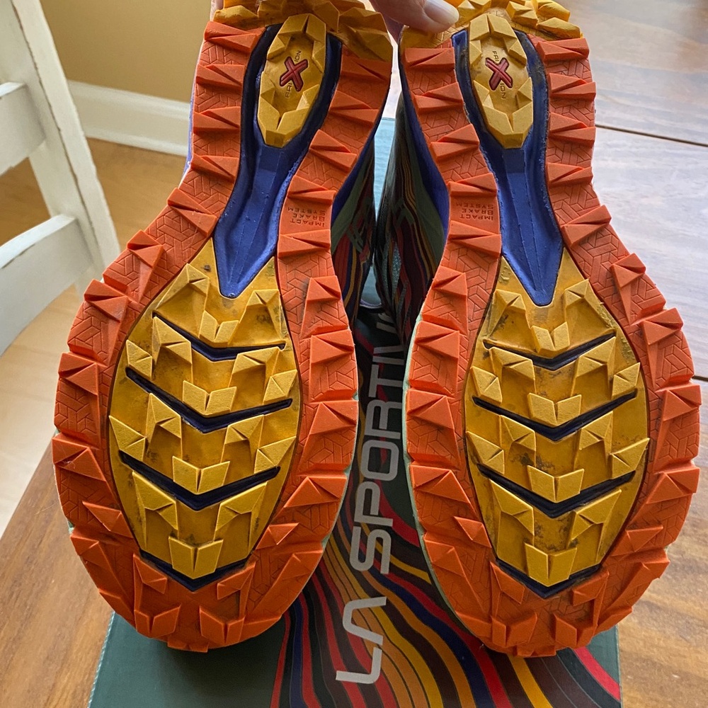 La Sportiva x Janji Jackal II trail runners - Picture 5 of 7